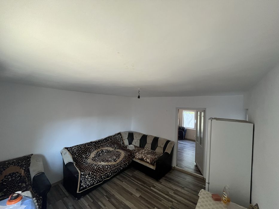 Casă 3 camere +teren intravilan Pârscov, Buzău – priveliște Valea Buzăului