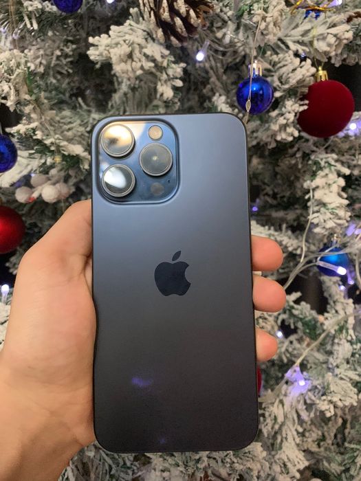 Айфон 15 про мах