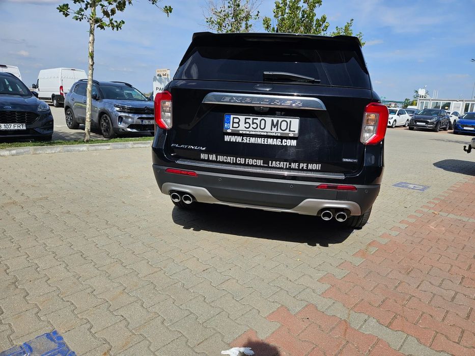 Ford Explorer Ford Explorer Platinium,3.0L,PHEV,457 HP,panoramic,7 locuri,