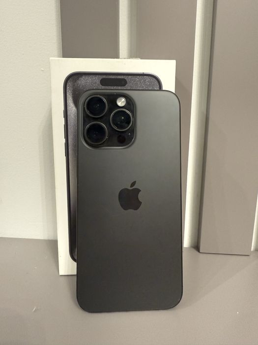 Продам iphone 15 pro max