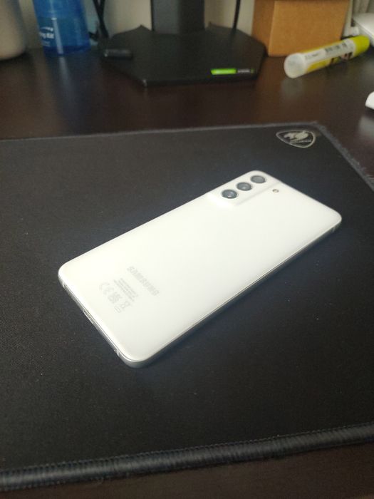 Смартфон Samsung Galaxy S21 FE, 128GB, 6GB RAM, 5G,