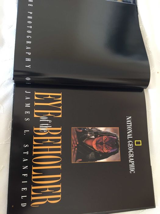 Луксозна ценна книга / албум "Eye of the Beholder" National Geographic