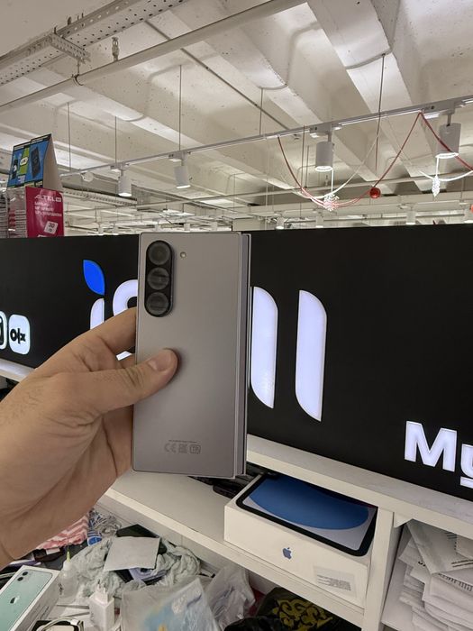 Samsung Z fold 6 256gb