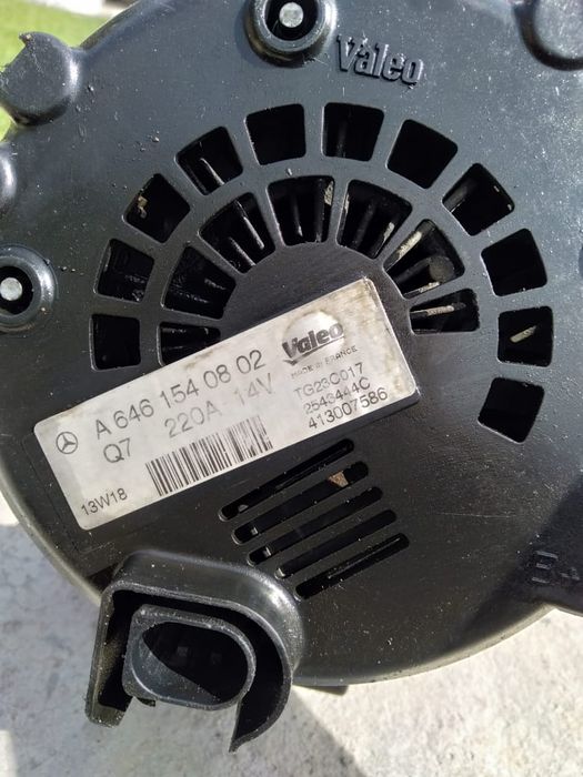 Запчасти на Мерседес спринтер 646.