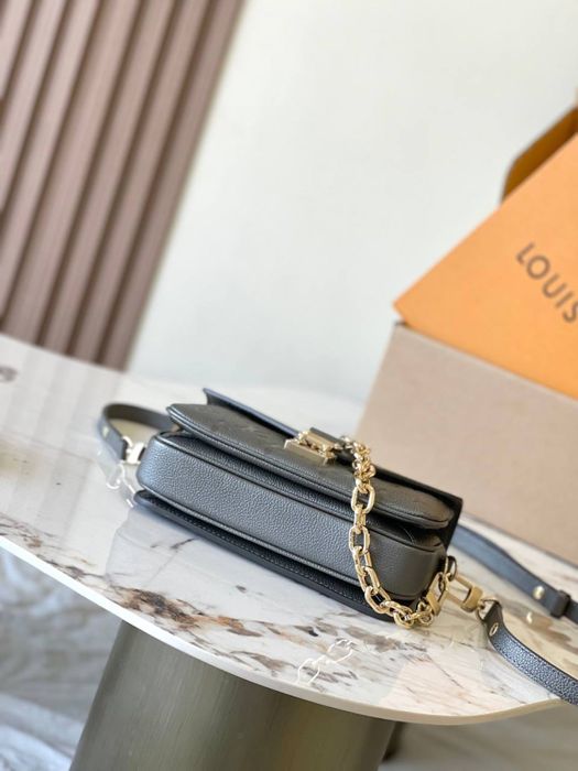 Geanta Louis Vuitton Metis