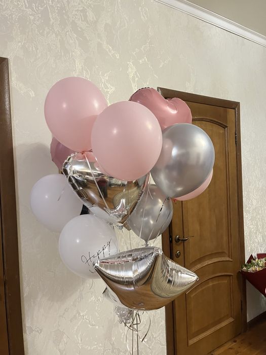 Продаю шарики 12 штук