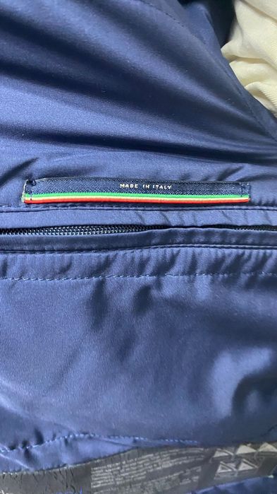 Продам куртку всезесенка