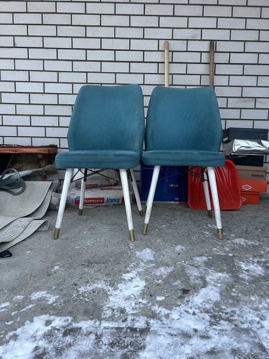 Продам стуля для дома и можно для офиса