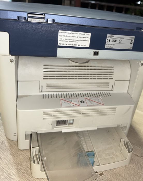 Canon LaserBase MF3110 printer / Принтер