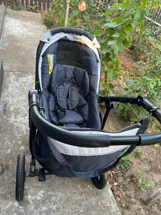 Vând căruț copii 3 în 1 Krausman în stare foarte buna