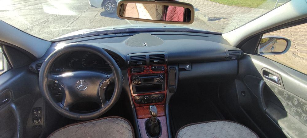 Продам Мерседес 203