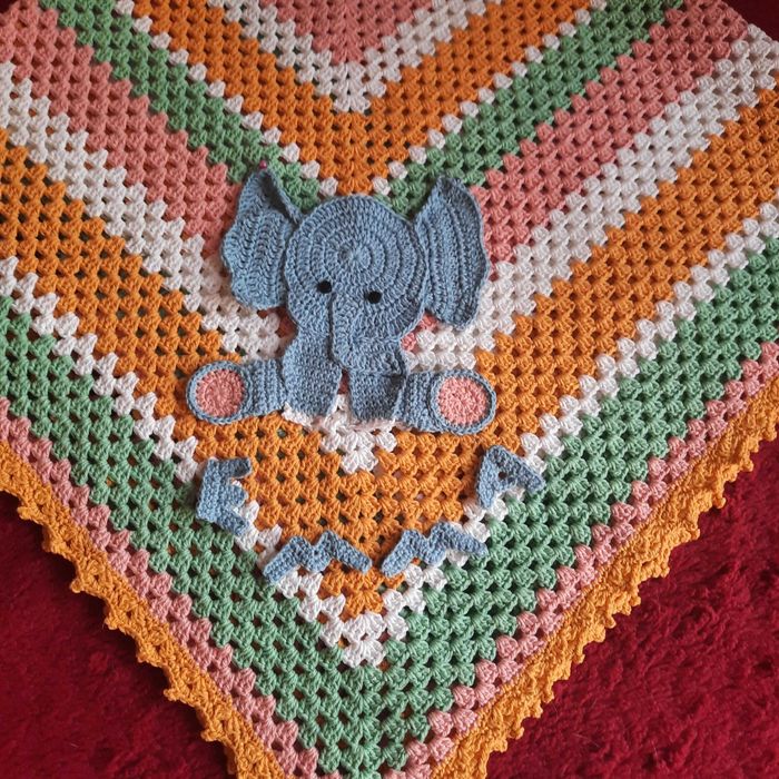 Детский вязаный плед