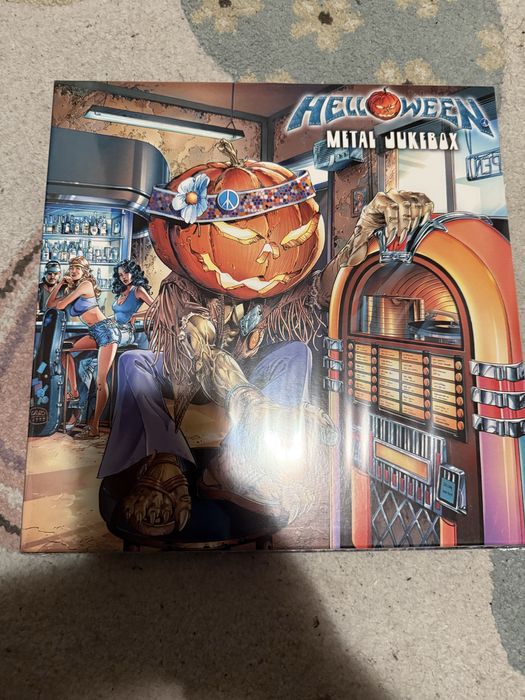 Продавам нови плочи Iron Maiden,Ozzy,Helloeeen