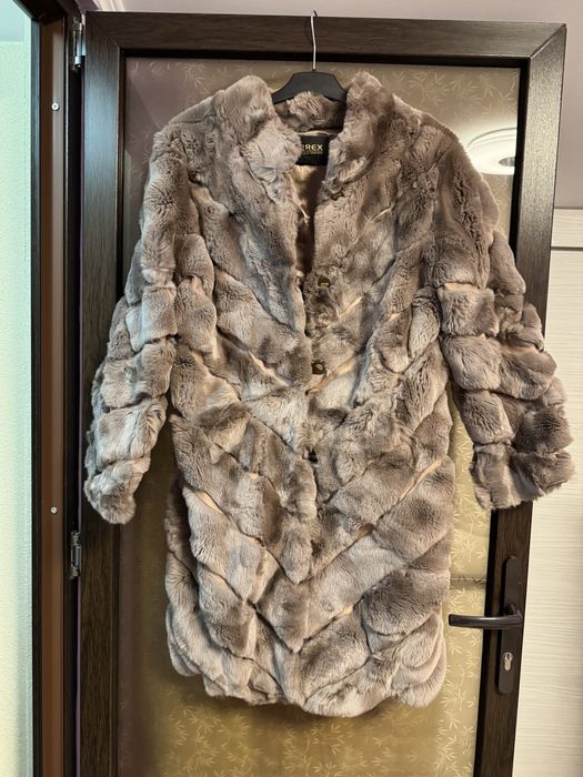 Haina de blana superba