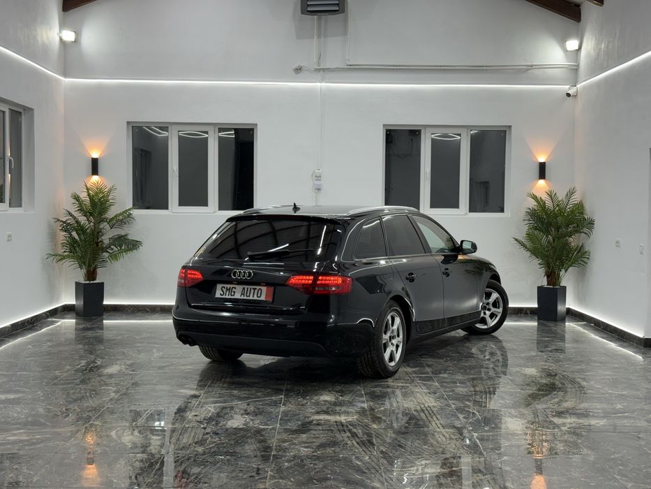 Audi A4 B8 Automat 12/2011 Euro 5 2.0 TDI 143 CP SE POATE IN RATE