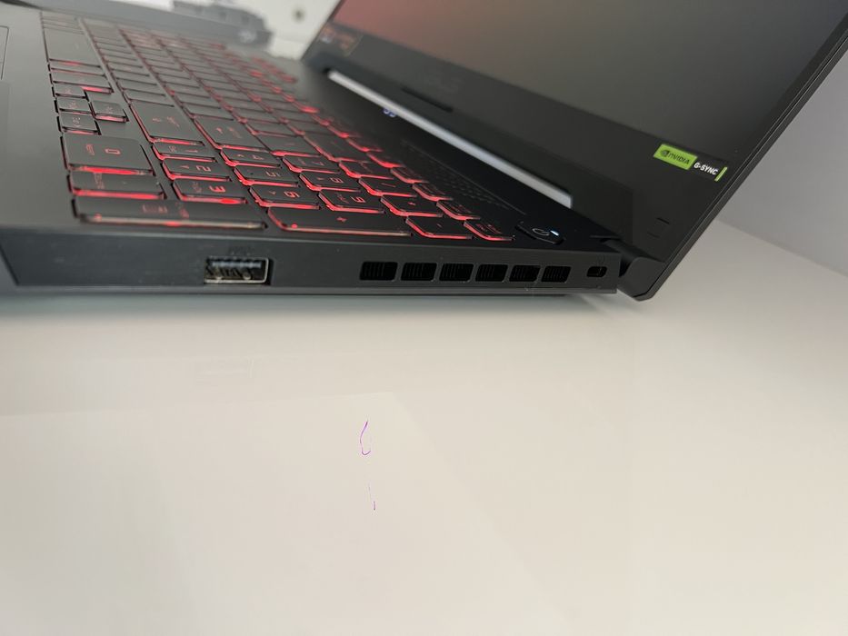 Laptop Asus Tuf a15