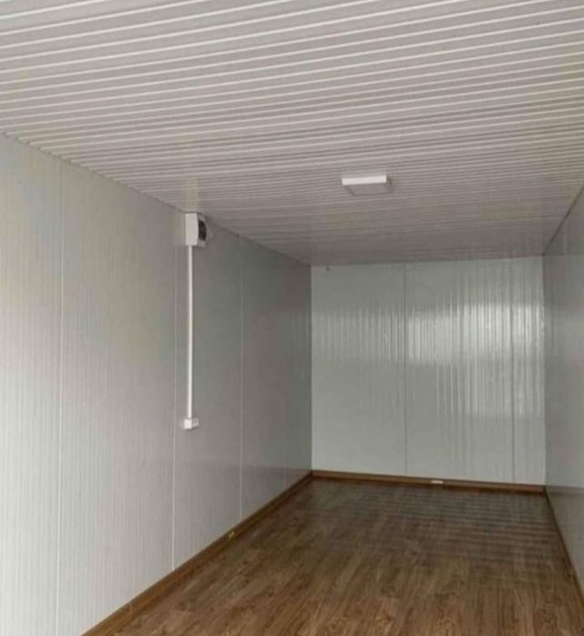 Vand containere modulare la super preț