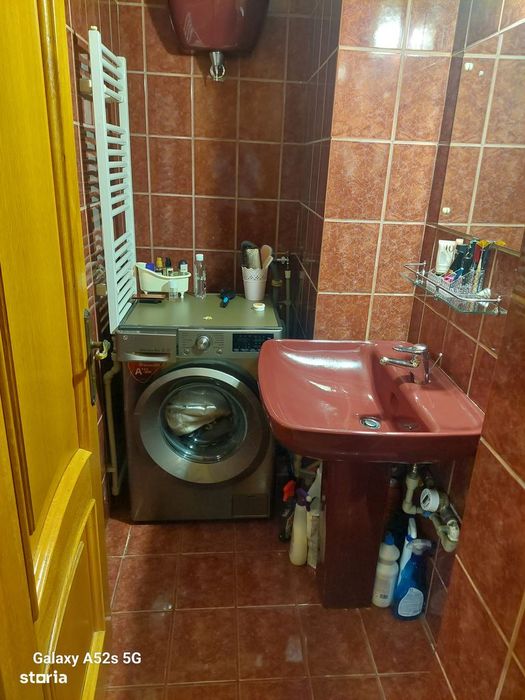 Apartament cu 3 camere