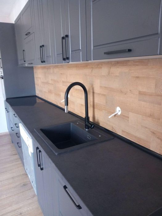 Дава се под наем Къща в Божурище - 100 кв.м за 897.6 € - Снимка #1