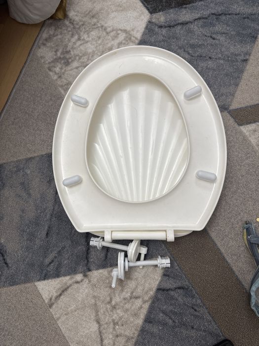 Крышка для унитаза