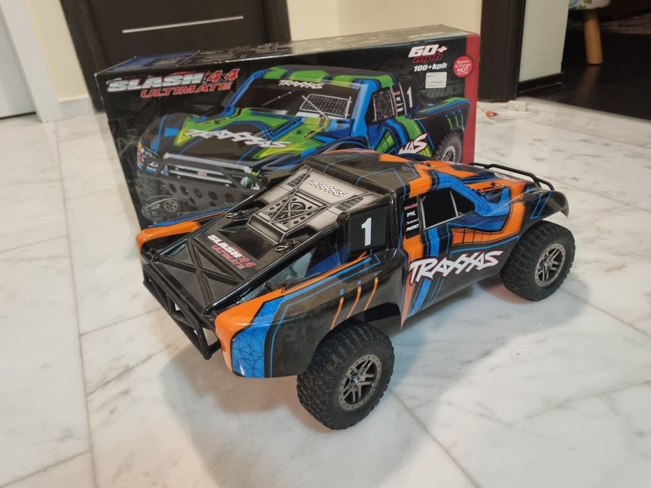 Traxxas slash ultimate 4×4
