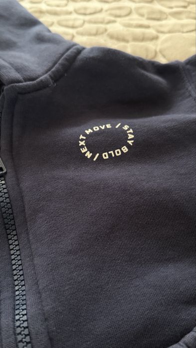Продам детский костюм Zara