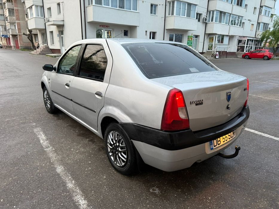 Vând Logan GPL 1.4 MPI