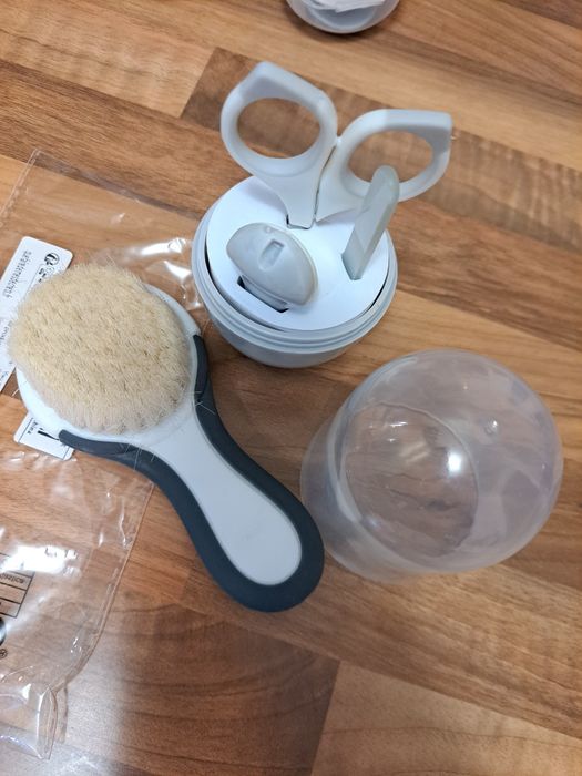 Pompa de san Medela, colector lapte, biberoane Lanshinoh, perie par