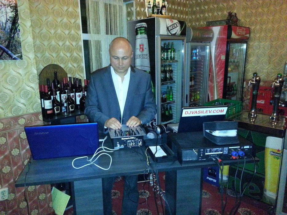 Дисководещ за сватби и банкети