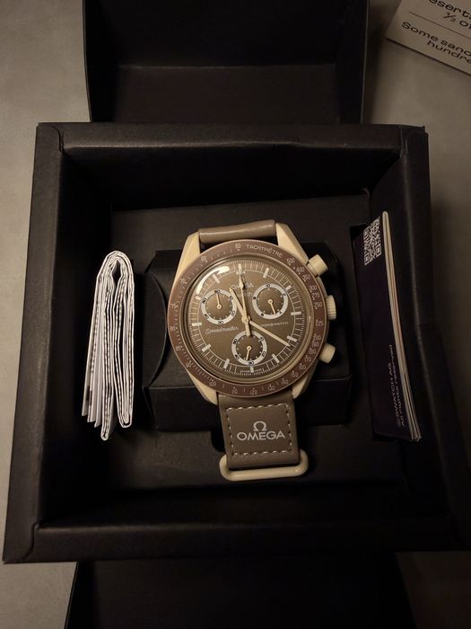 Omega x Swatch – Bioceramic MoonSwatch Mission to the Moonphase