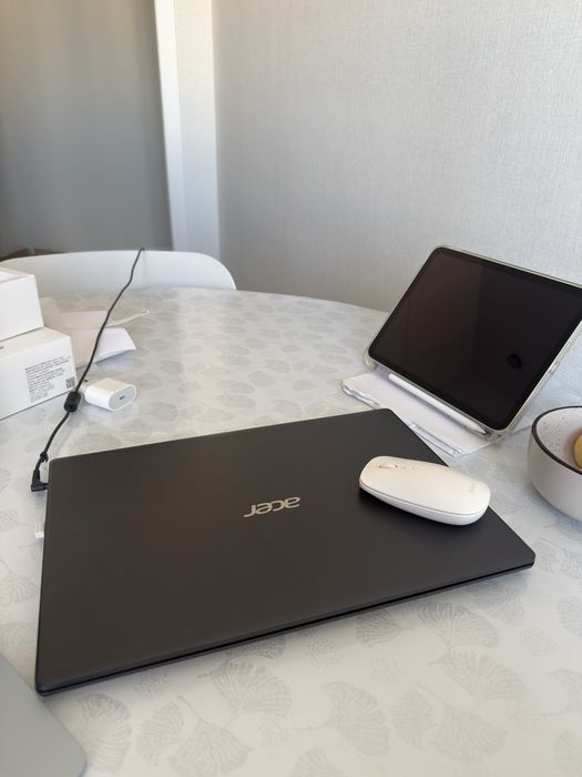 Продам ноутбук Acer Extensa 215-22 / Ryzen 5 / 8 ГБ