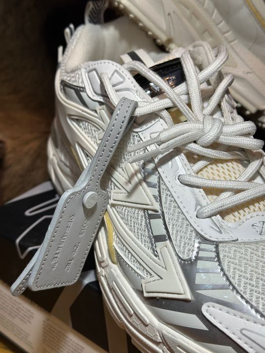 Белые кроссовки Off-White, размер 47