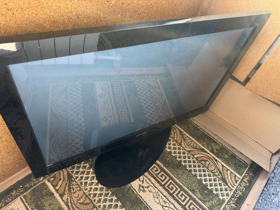 Телевизор самсунг