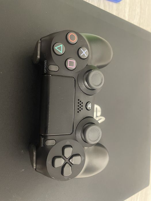 Vand PS4 PRO 1TB