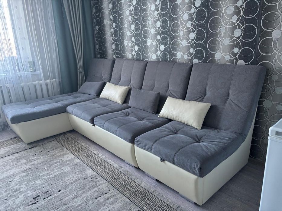 Продам диван в отличном состояний