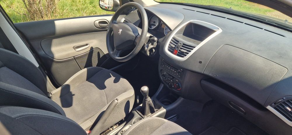 Peugeot 206+ benzina 127.000km recent intrat in tara