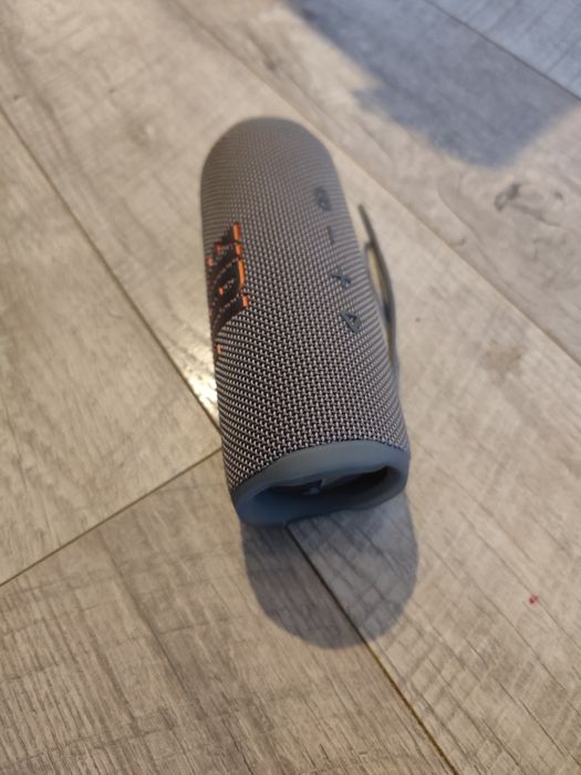 Boxa jbl flip 6 noua