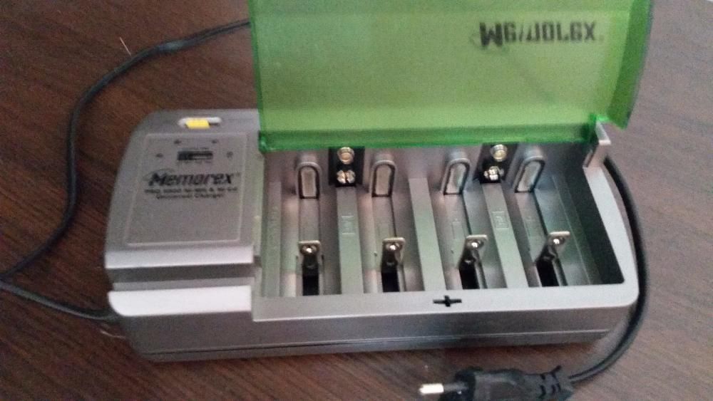 Memorex Incarcator Baterii Universal Charger Memorex Pro 6800 Ni - Mh