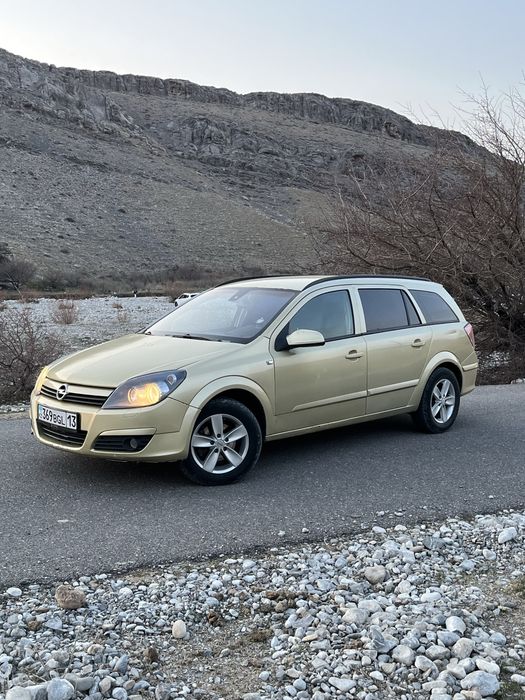 Opel Astra H 2005