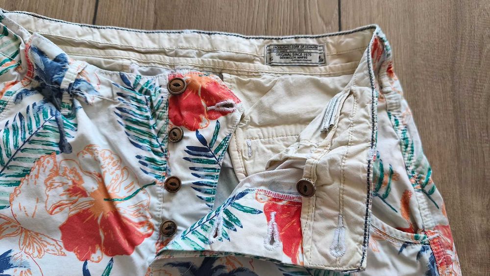 мъжки къси гащи Jack & Jones, рамер M