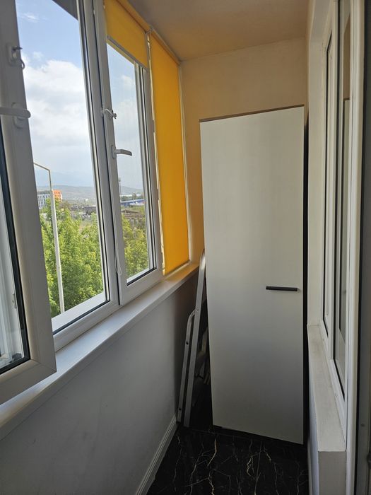 Шкаф  пенал для одежды, для балкона