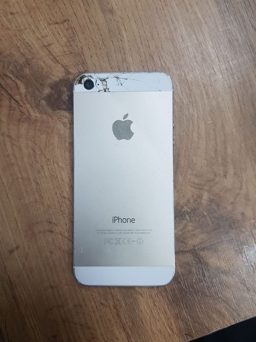Продам  iPhone 5s