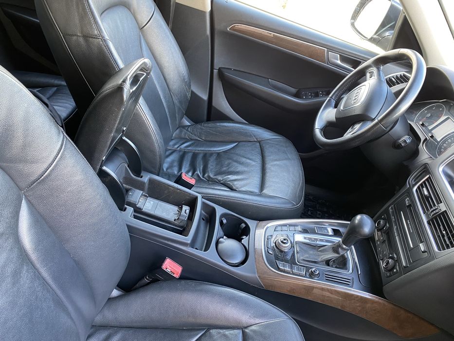 AUDI Q5,4x4,2010,2,0TDI,170Cp,Automat