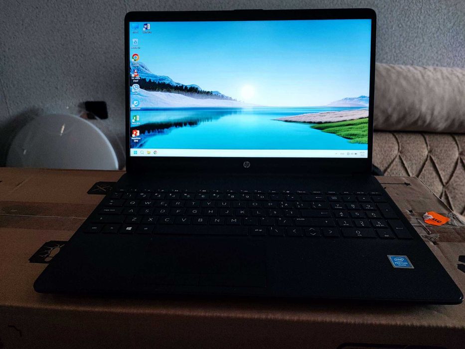 Лаптоп HP 15-dw1017nq Intel N5030/8GB/256GB NVMe