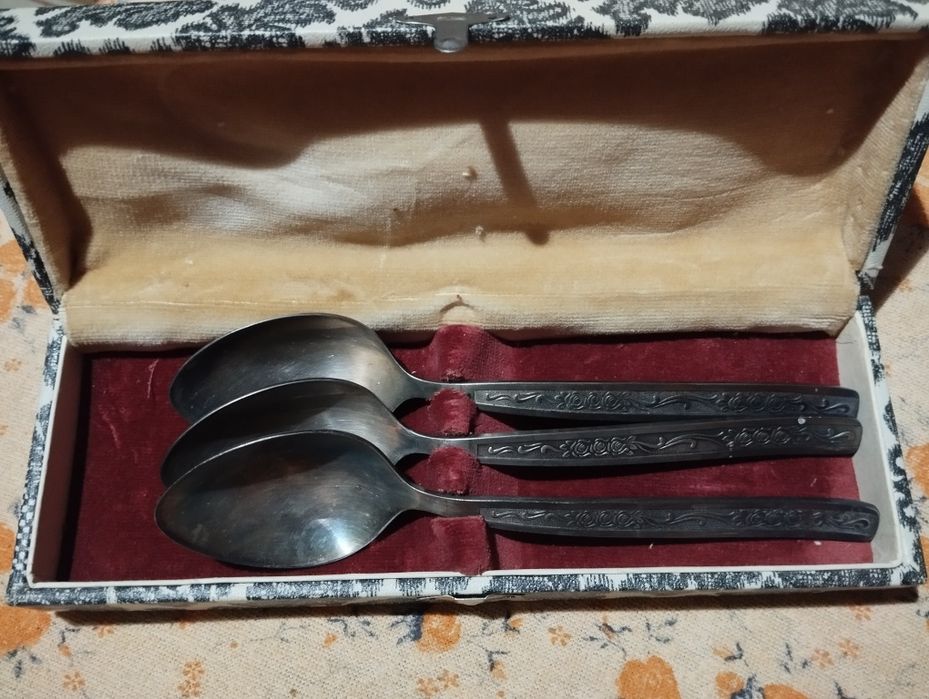 Продам ложки и вилки мельхиор