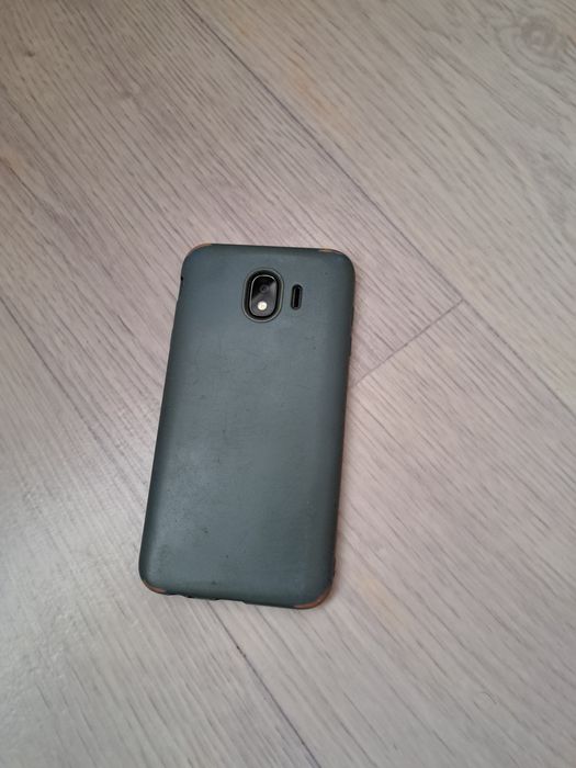 Продам Samsung J4