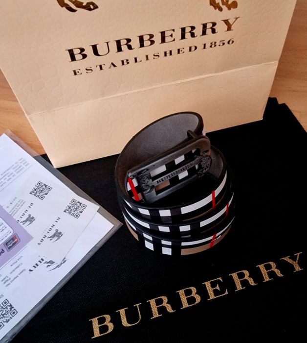 Curele unisex Burberry, logo metalic argintiu, new model