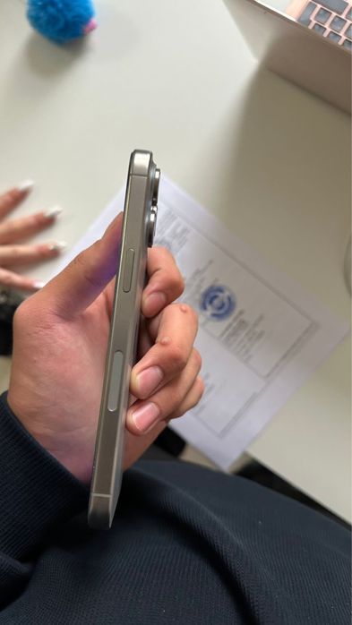 Продам 16 про макс 256гб