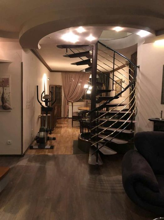 Дава се под наем Мезонет в София, Дианабад - 196 кв.м за 1196.97 € - Снимка #2