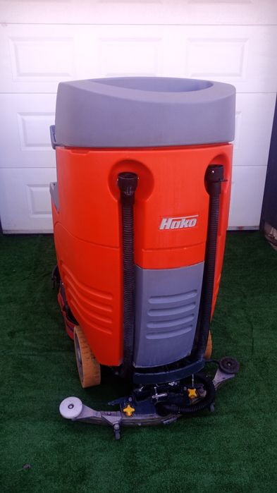 Masina de spalat pardoseli Hako B115